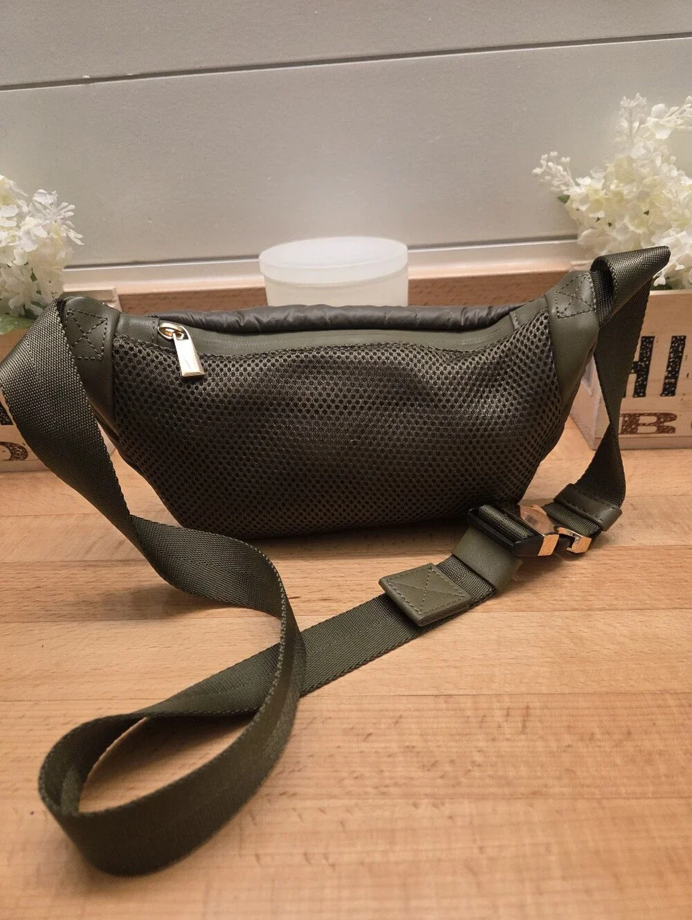Caraa Small Sling Bag Olive Green Crossbody Purse